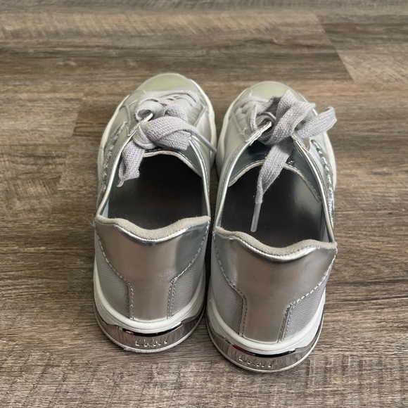 Dkny Sina Mesh Sneaker Silver Metallic Sneaker - Picture 2 of 4